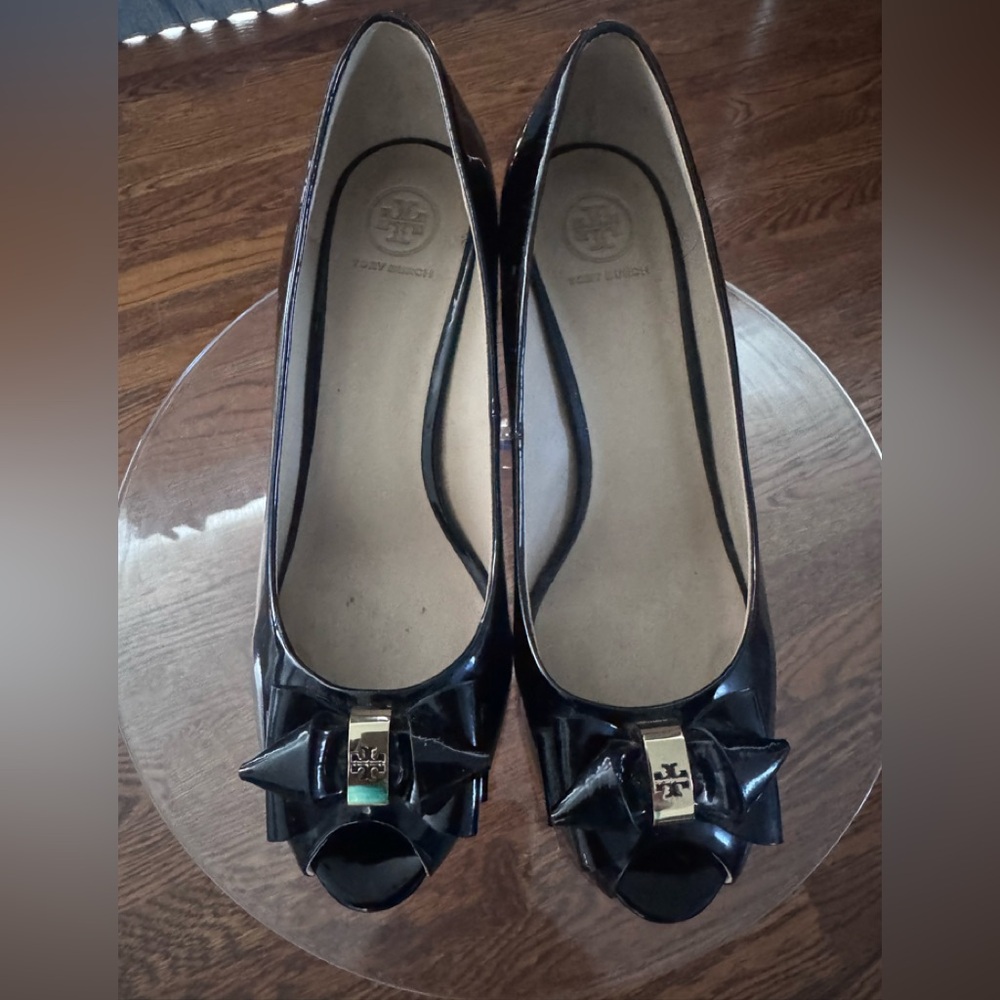 Tory Burch Black Patent Peep Toe Flats